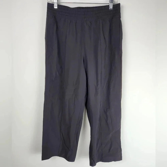 Lululemon Wide Leg Cropped Pants Womens Size 8 Black - Picture 1 of 8